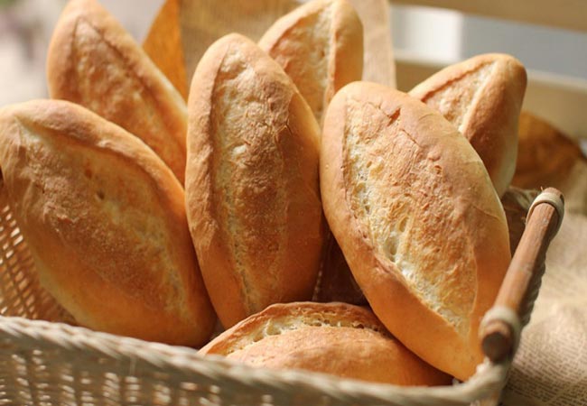 Bánh mì đặc ruột có hàm lượng calo từ 67 - 80