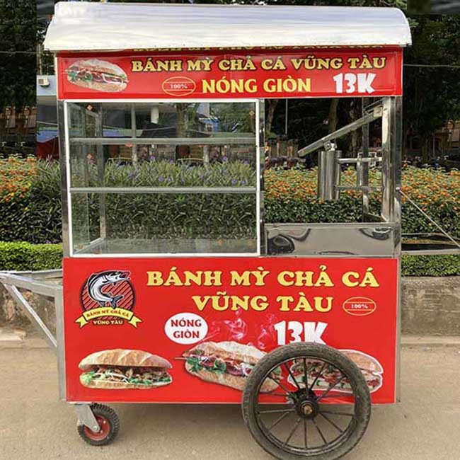 Xe bánh mì chả cá mẫu 5 Quang Huy