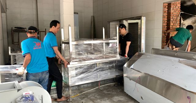 Quang Huy vận chuyển thiết bị bếp