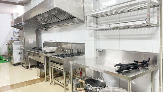 B&aacute;o gi&aacute; dịch vụ thiết kế thi c&ocirc;ng bếp nh&agrave; ăn bệnh viện