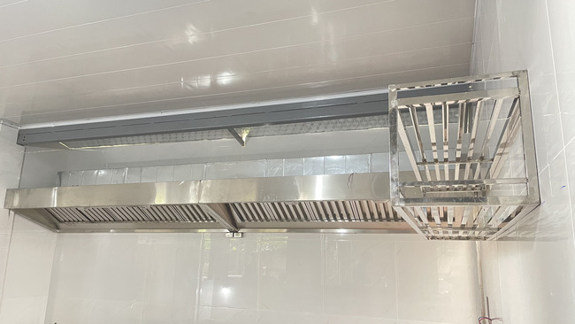 Thiết bị h&uacute;t kh&oacute;i, h&uacute;t m&ugrave;i