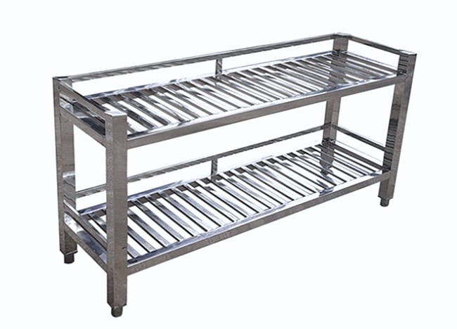 Kệ thanh 2 tầng tr&ecirc;n chậu