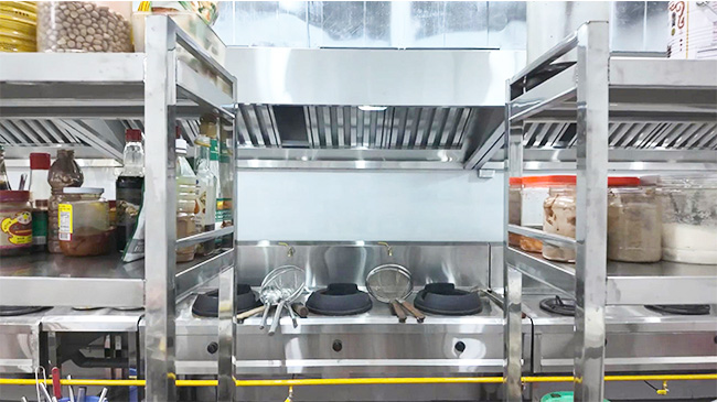 Hoàn thiện nhà hàng bia số 10 Chương Dương Độ