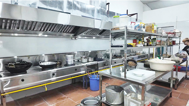 Hoàn thiện nhà hàng bia số 10 Chương Dương Độ