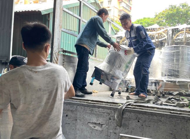 Nồi nấu phở Quang Huy giao hàng toàn quốc